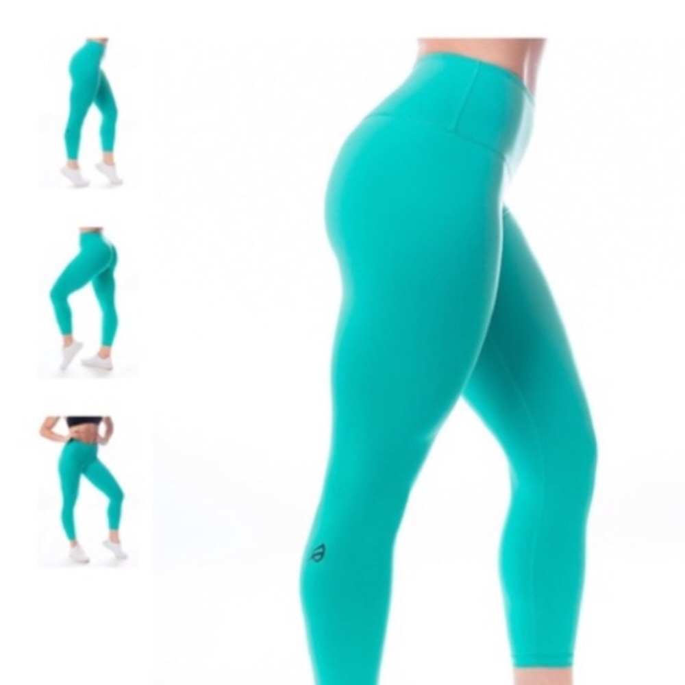 P’Tula Alicia Back to Basics Turquoise size M